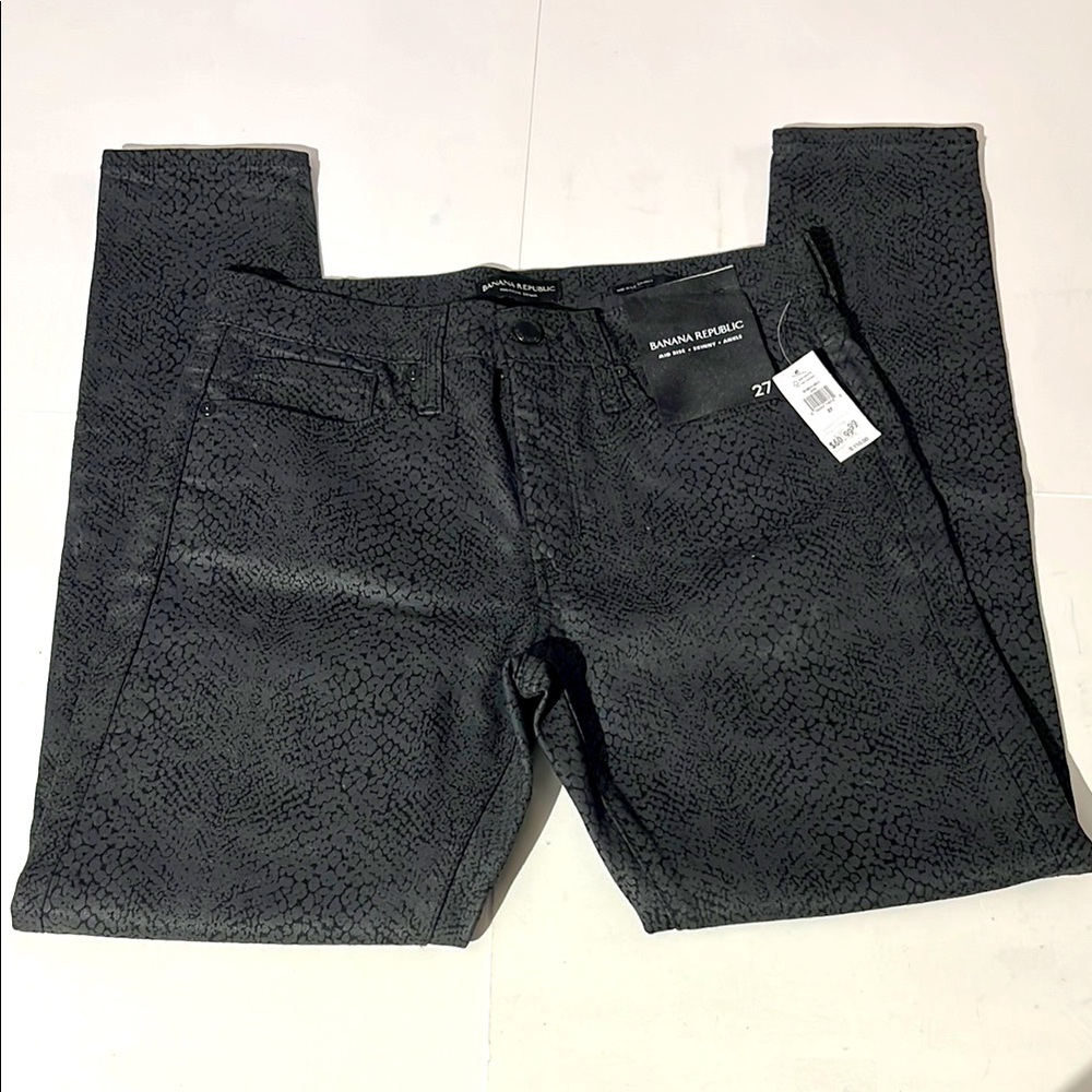 Banana Republic Black Patterned Jeans sz 27 Mid Rise Skinny Ankle Snakeskin NEW!